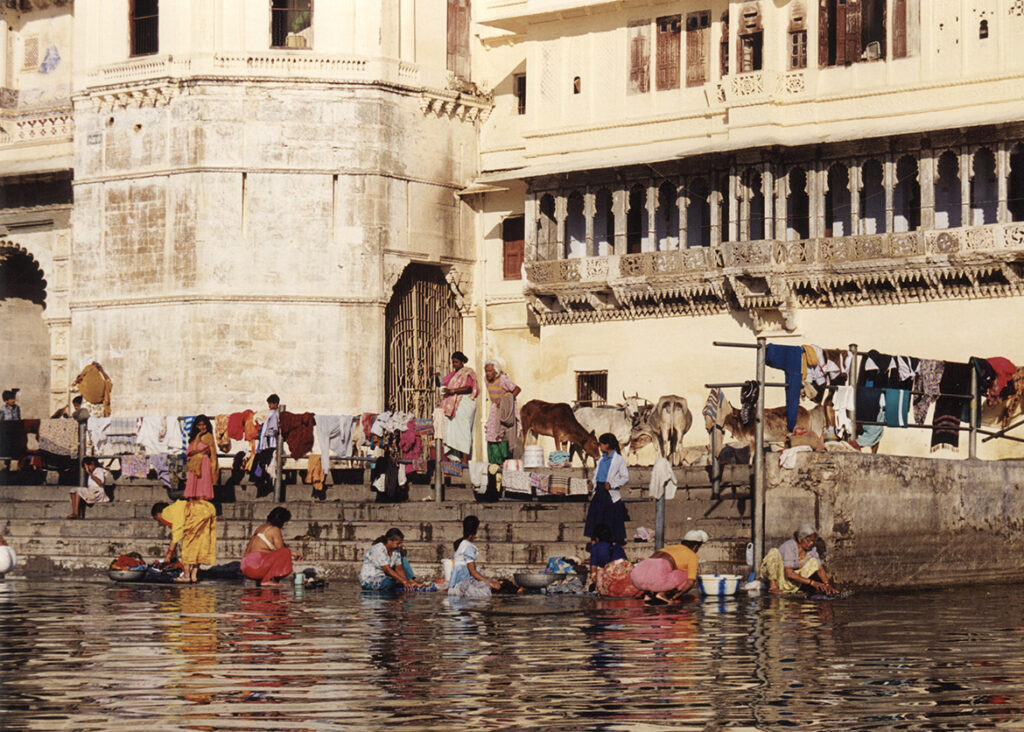 Udaipur lakeshore