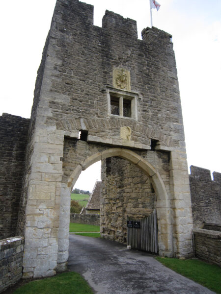 Farleigh Hungerford Castle