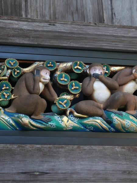 Shinkyusha (sacred stable) and Sanzaru (3 wise monkeys)