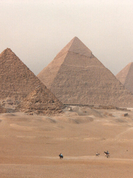 The pyramids (L to R) Mykerinus/Menkaure, Kephren/Khafre and Cheops/Khufu