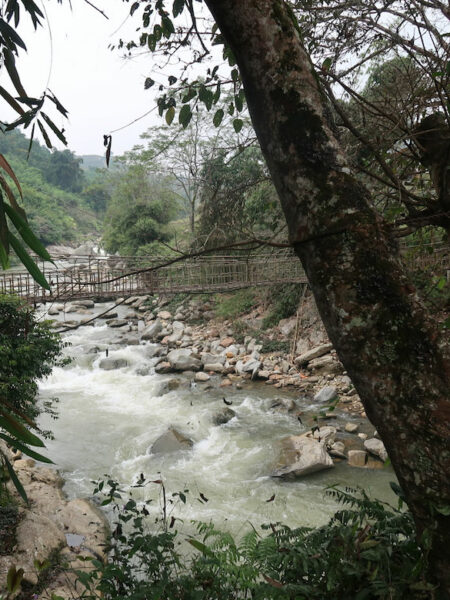 Bridge to Ta Van