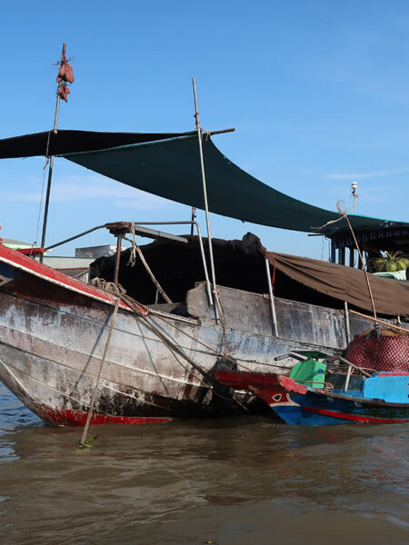 Cai Rang floating market