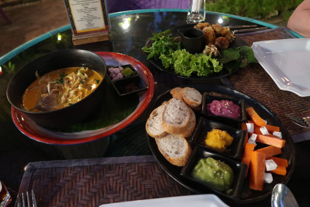 Dinner at the Silk Road