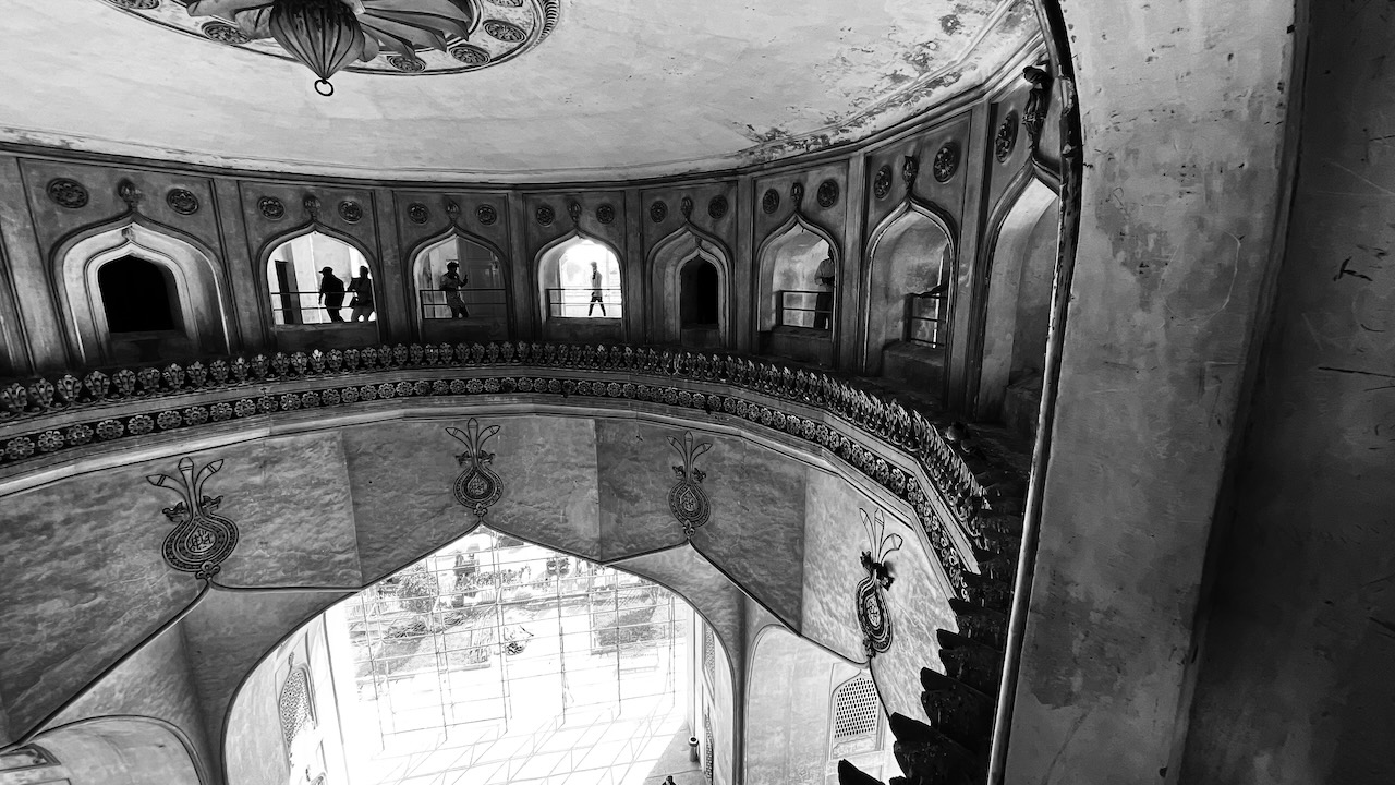 Hyderabad: Minarets, Mosques and Palaces