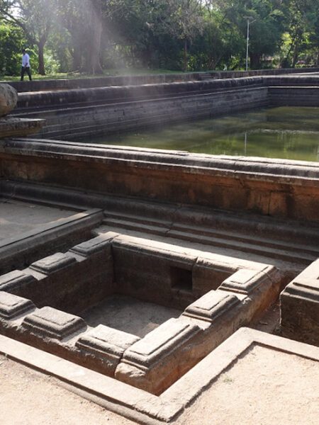 Kuttam Pokuna