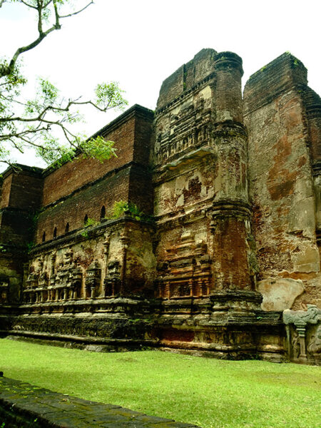 Lankatilaka Vihara