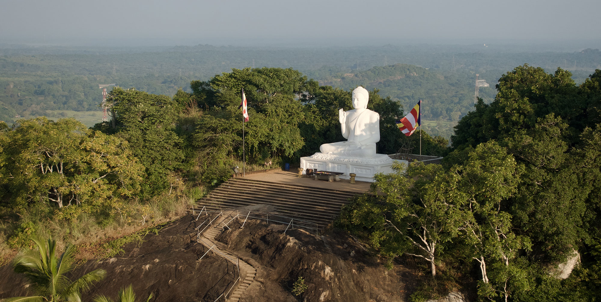 Mihintale to Nilaveli: Buddhas and Beaches